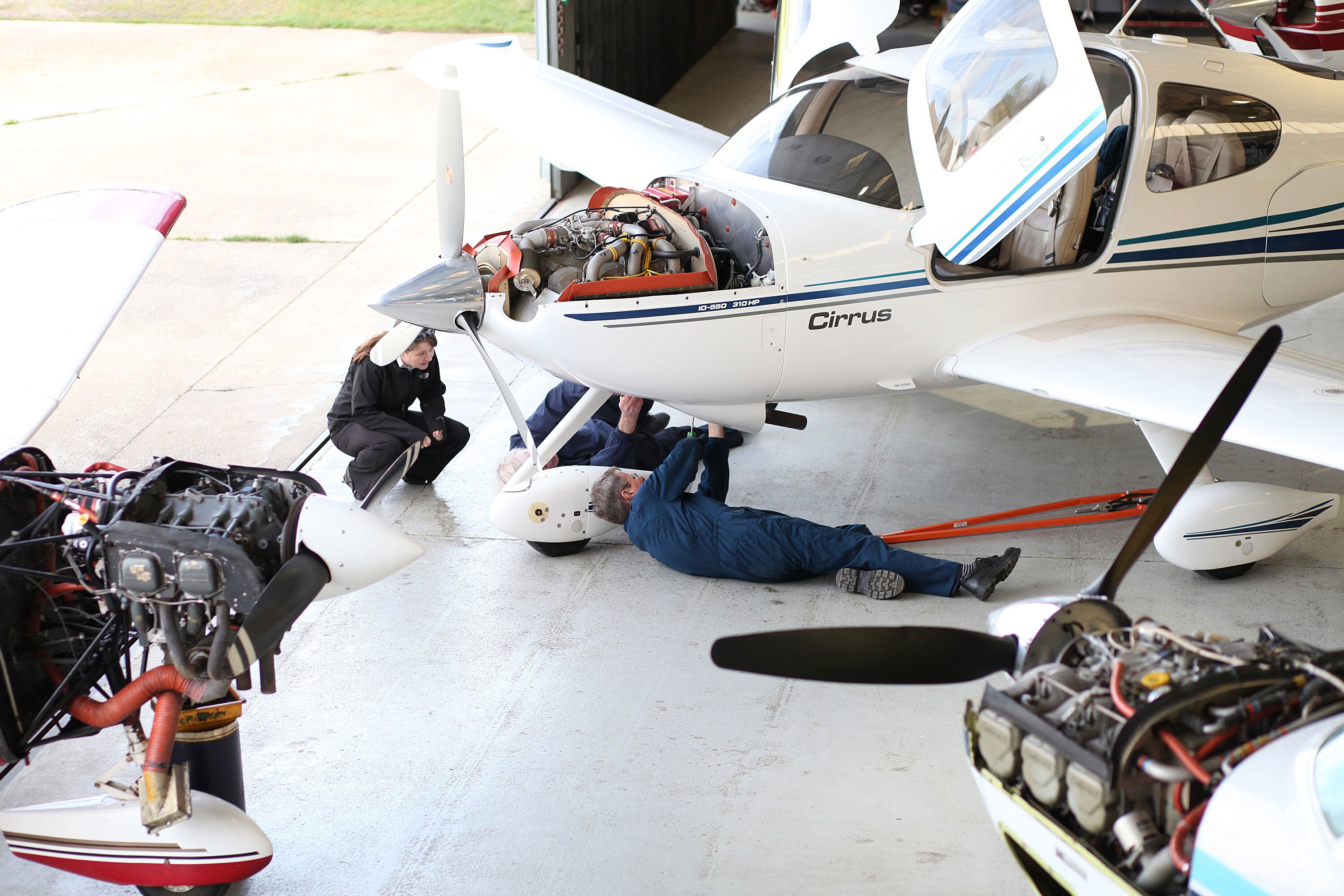 Website-aircraft-engineering-and-maintenance-at-goodwood-aerodrome.jpg