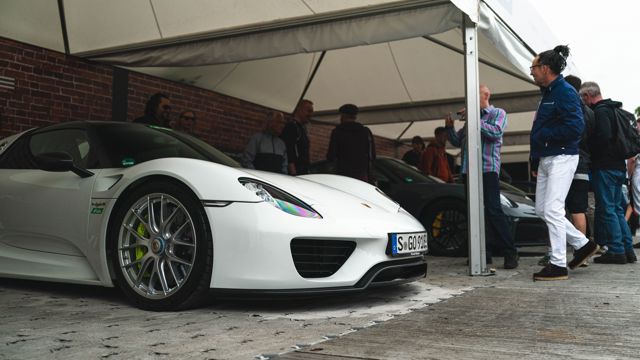 Website-JB_SUPERCAR_PADDOCK-05564.jpg