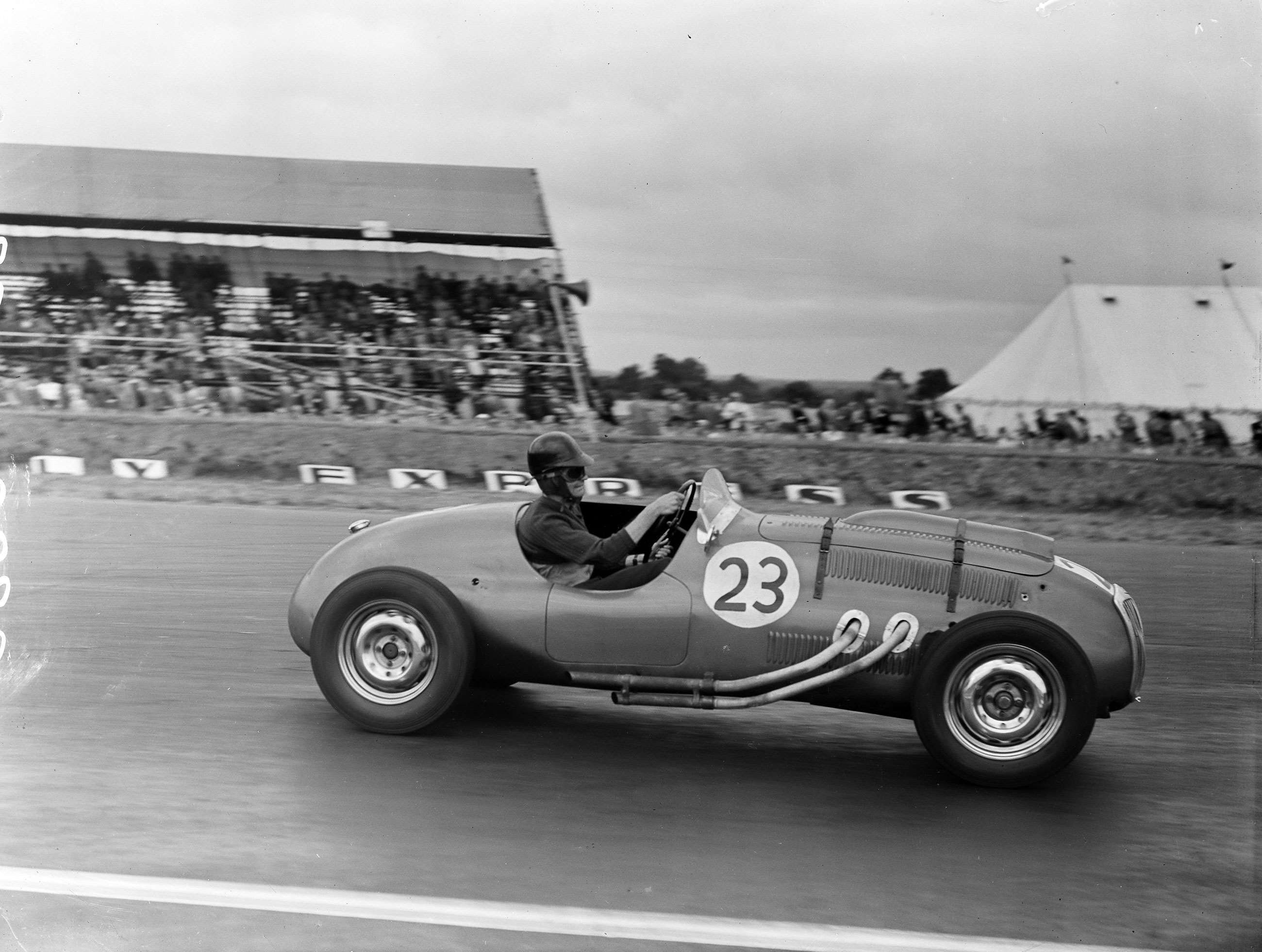 tony-crook-frazer-nash-421-bmw-silverstone-1952-motorsport-images-goodwood-14022020.jpg