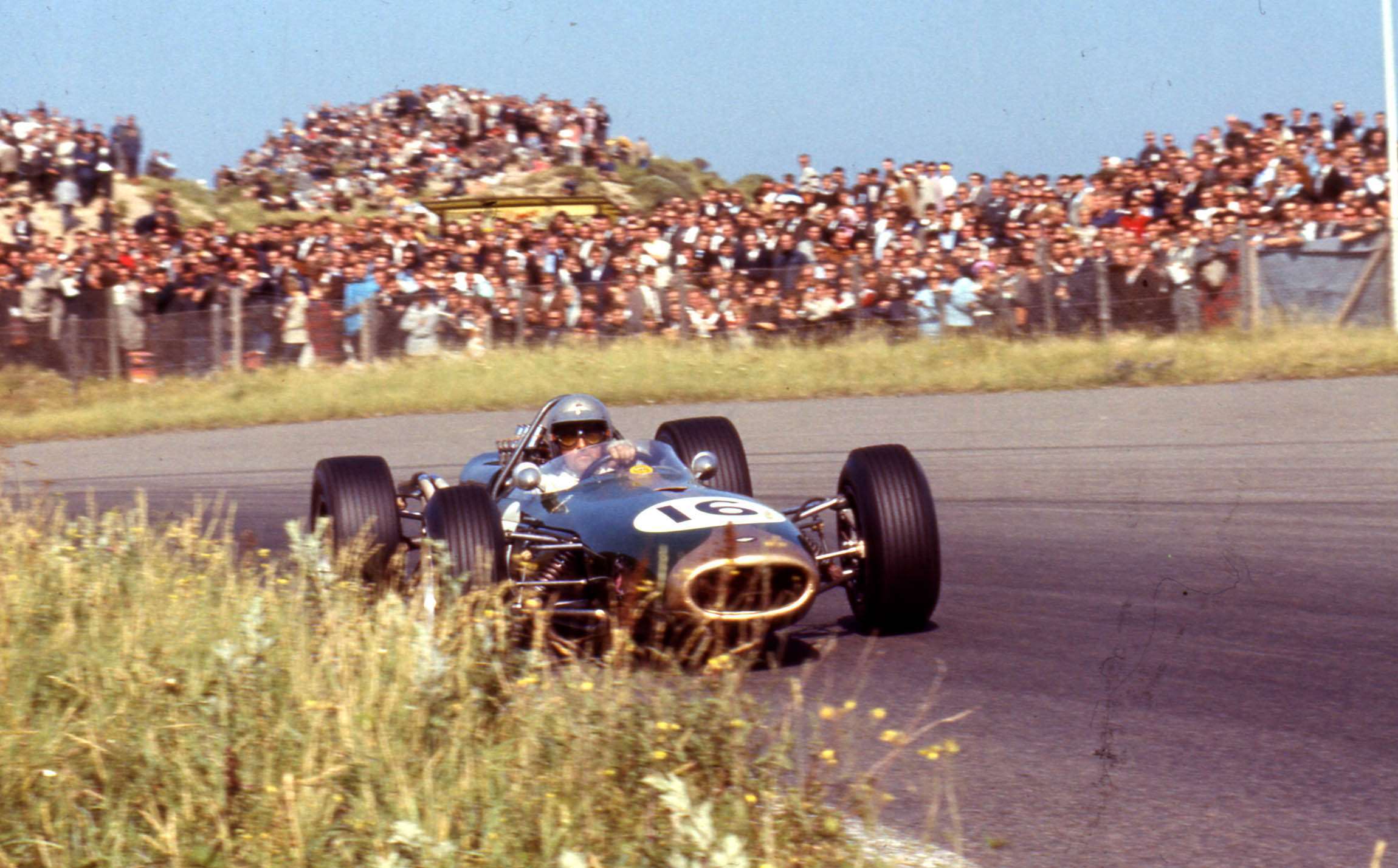 Jack Brabham winning the 1966 Dutch GP in the simple Repco Brabham BT19 V8