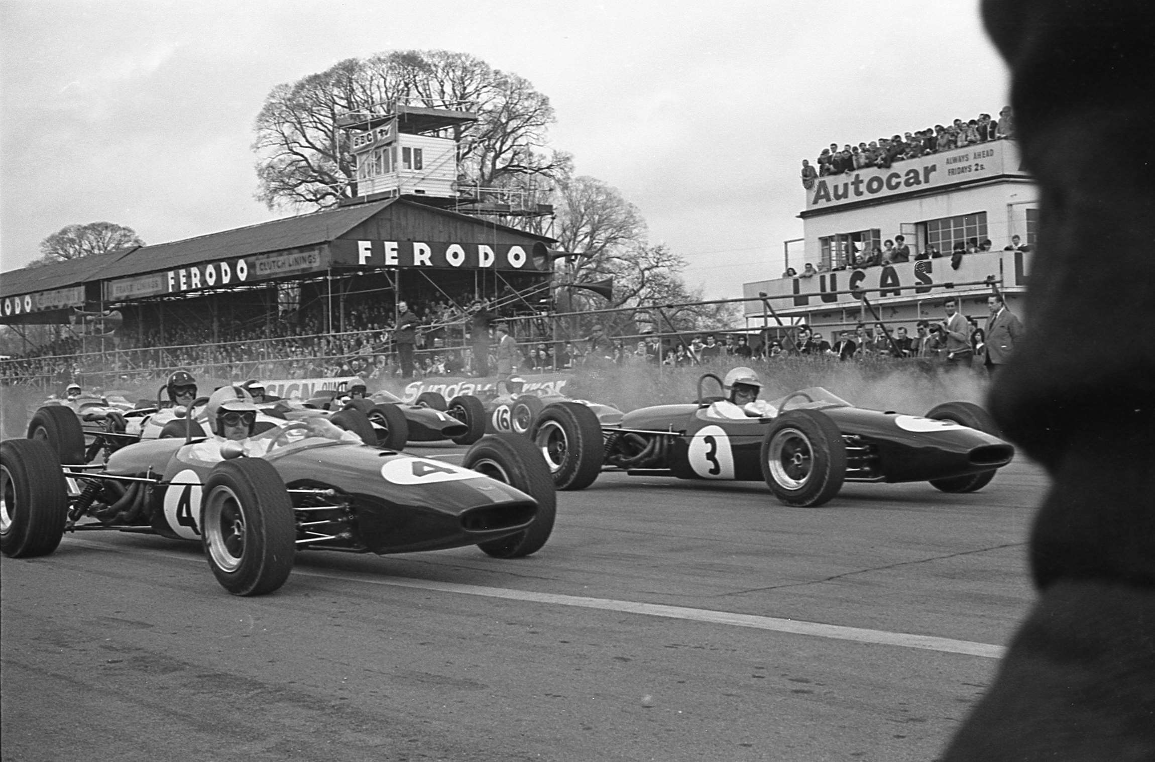 gpl-66-formula-2-start-goodwood.jpeg