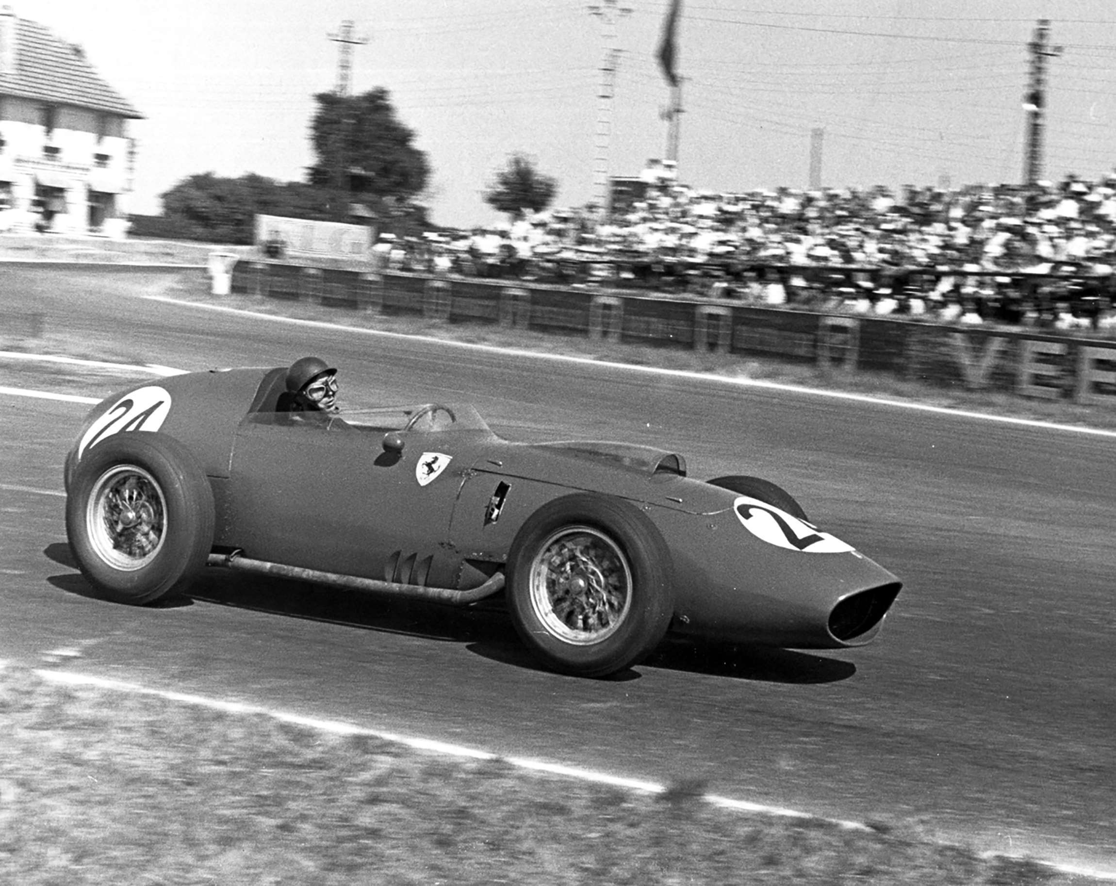1959 Ferrari Dino 246 - Tony Brooks winning the French GP at Reims