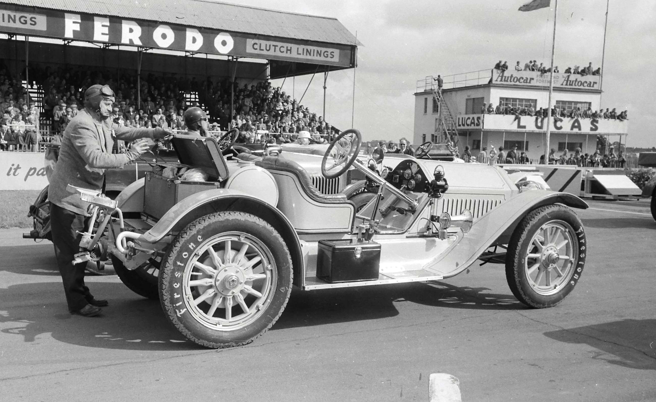 revs-digital-1954-anglo-american-rally-goodwood-2.jpeg13121702.jpg