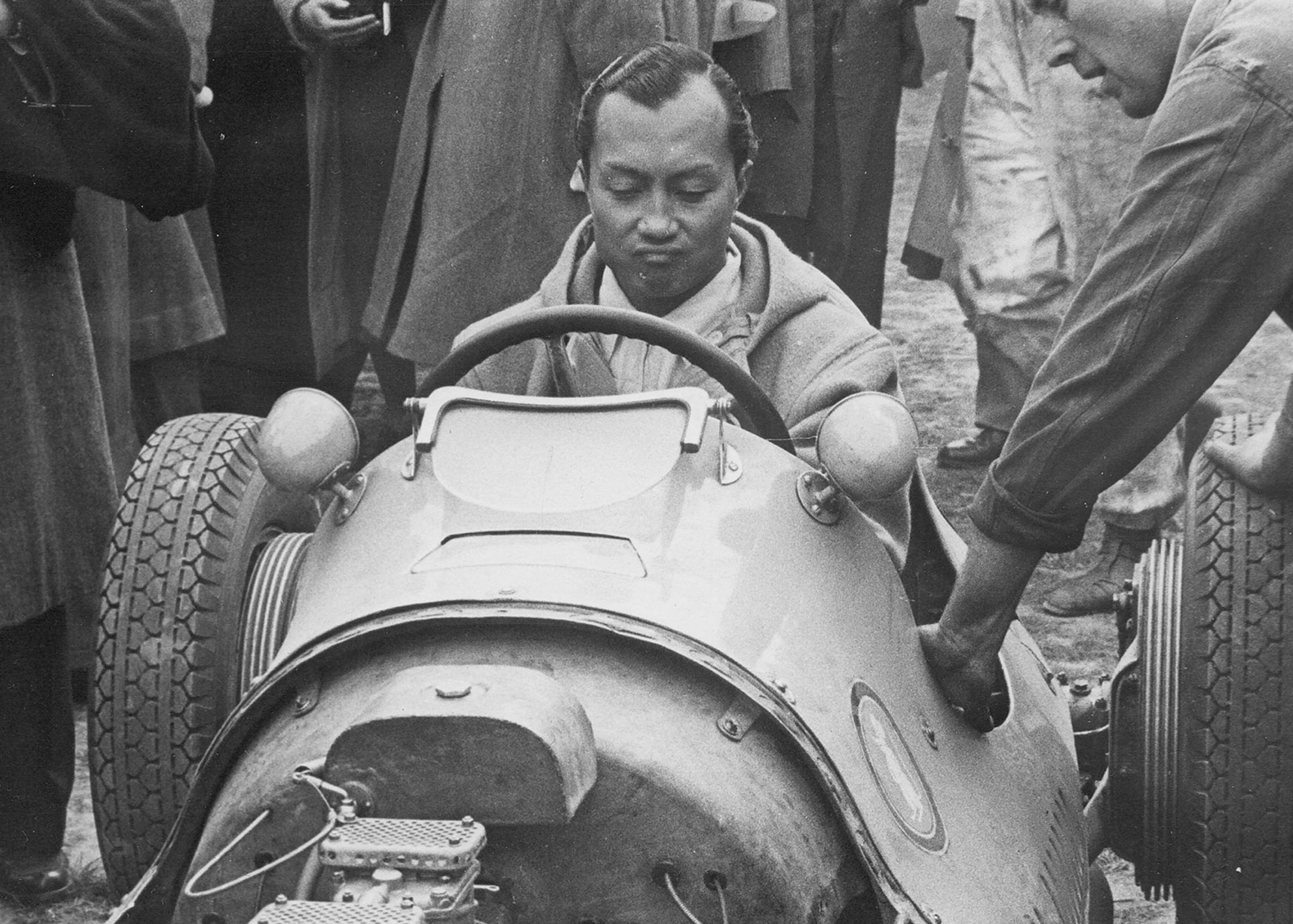 Dapper little Prince - ‘B.Bira’ had his Maserati 4CLT converted with a 4 1/2-litre OSCA V12 engine installed, and won again at Goodwood in 1951