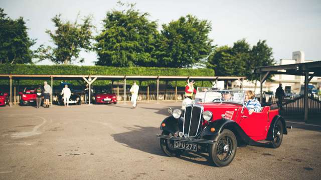 breakfast_clu_soft_top_sunday_classics_goodwood_08062017_0635.jpg