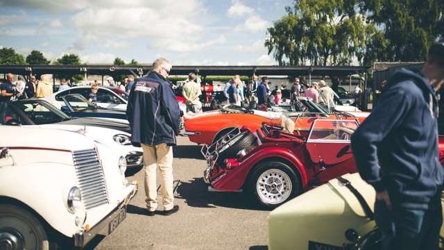 breakfast_clu_soft_top_sunday_classics_goodwood_08062017_1442.jpg