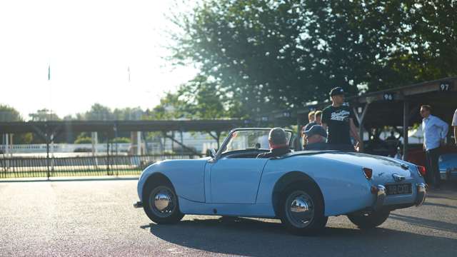 breakfast_club_classic_car_sunday_paddock_05081826.jpg