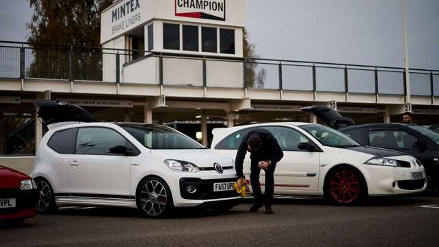 hot_hatch_sunday_grid_04111852.jpg