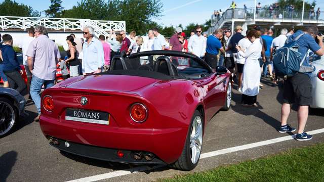 goodwood_breakfast_club_supercar_sunday_james_grid_03061888.jpg