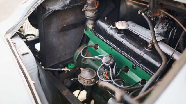 fos2019-bc-classiccar-peugeot-402-1937-james-lynch-goodwood-04081912.jpg