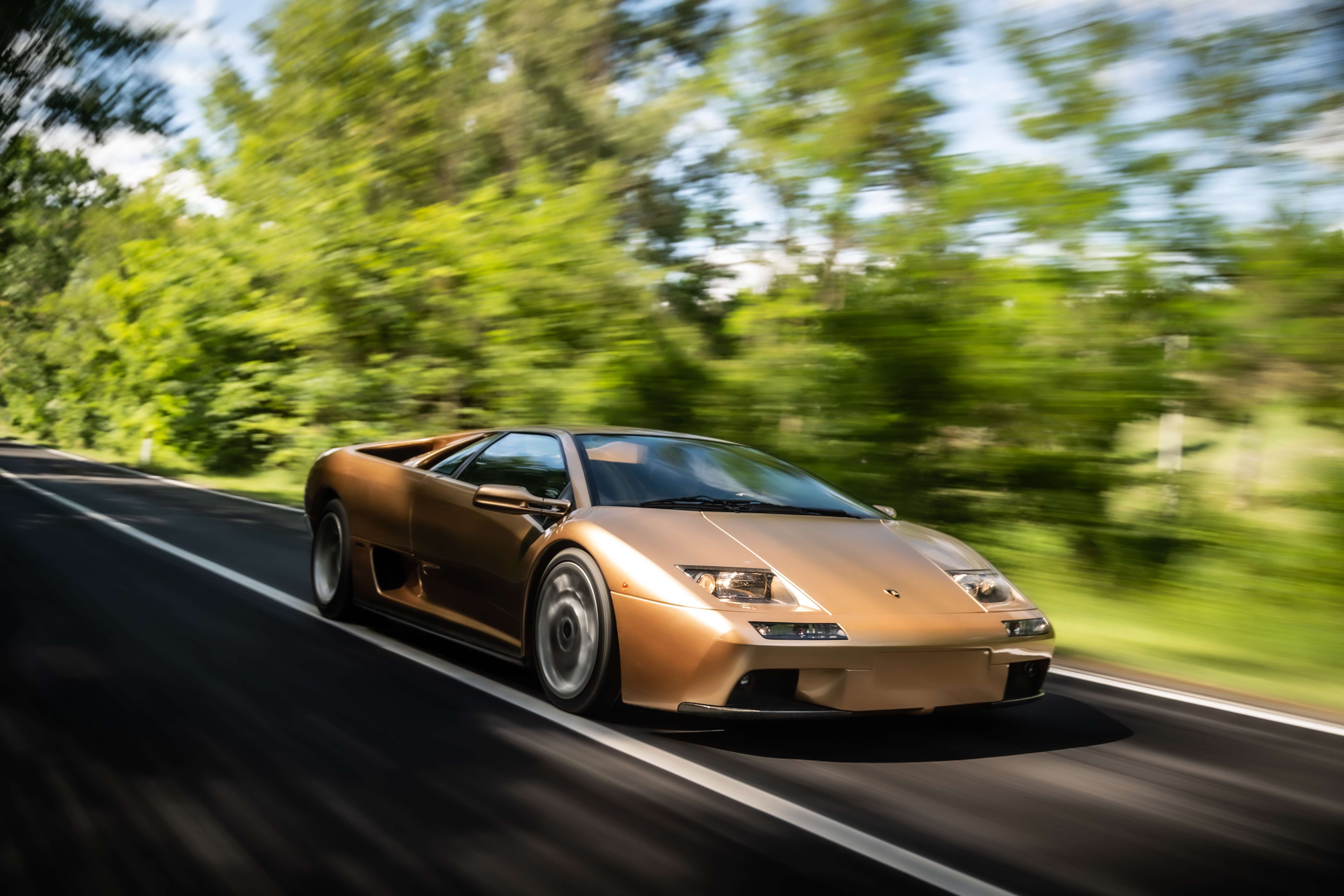 lamborghini-diablo-goodwood-04102021.jpg