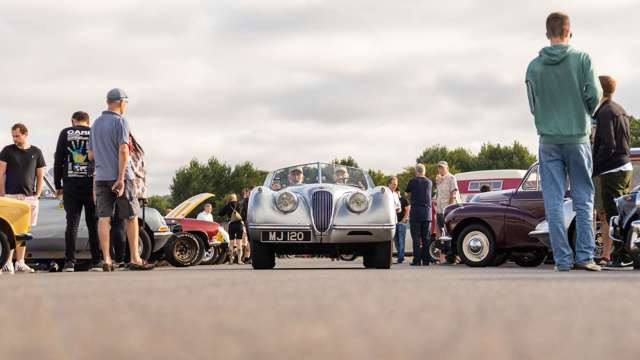 breakfast-club-classic-car-sunday-early-toby-whales-24072210.jpg