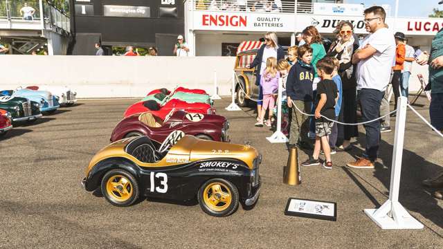 joe-harding-settrington-cup-testing-classic-car-sunday-04.jpg