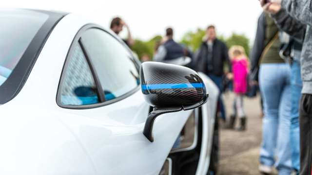 supercar-sunday-2023-lanzante-mclaren12.jpg