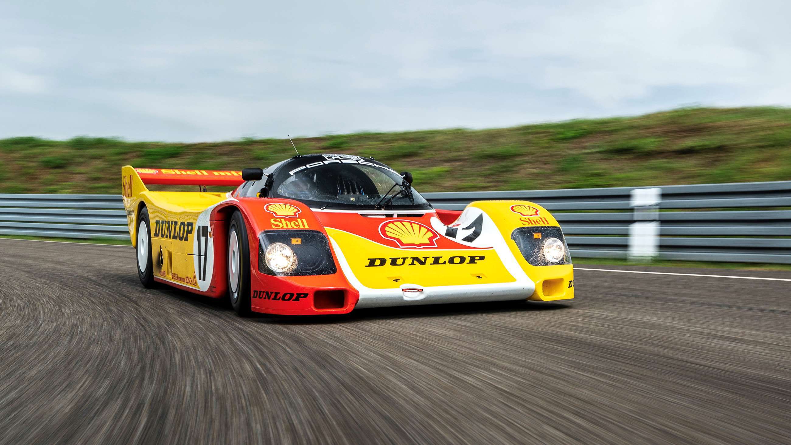 porsche-962.jpg