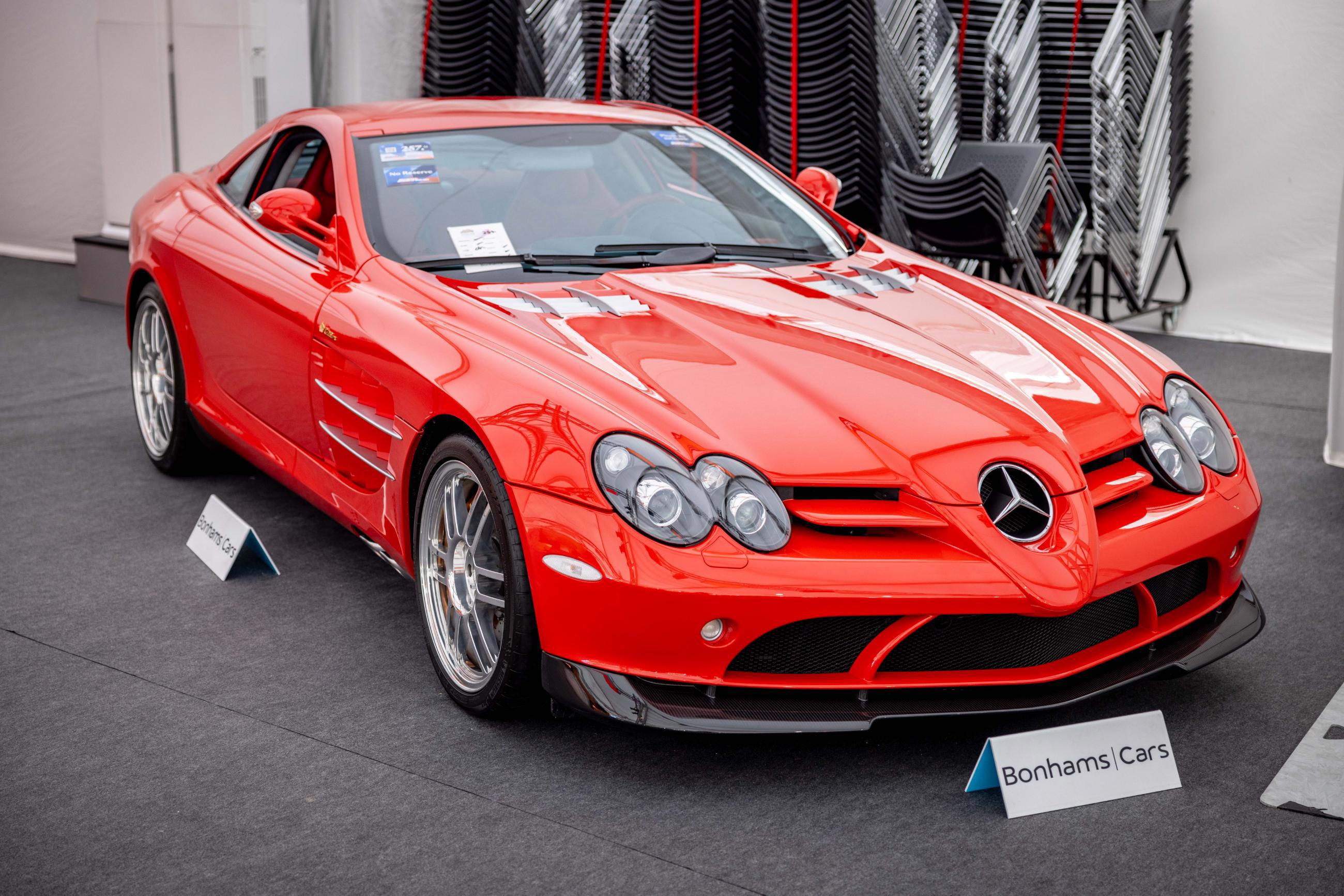 6 Mercedes-Benz SLR McLaren.jpg