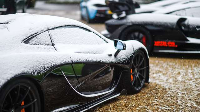 mclaren_senna_snow_goodwood_76mm_21031805.jpg