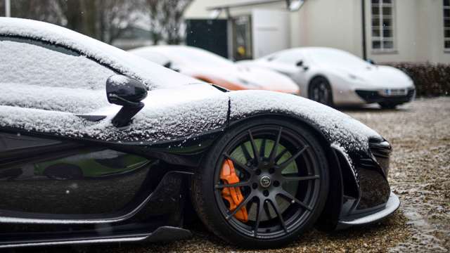 mclaren_senna_snow_goodwood_76mm_21031815.jpg