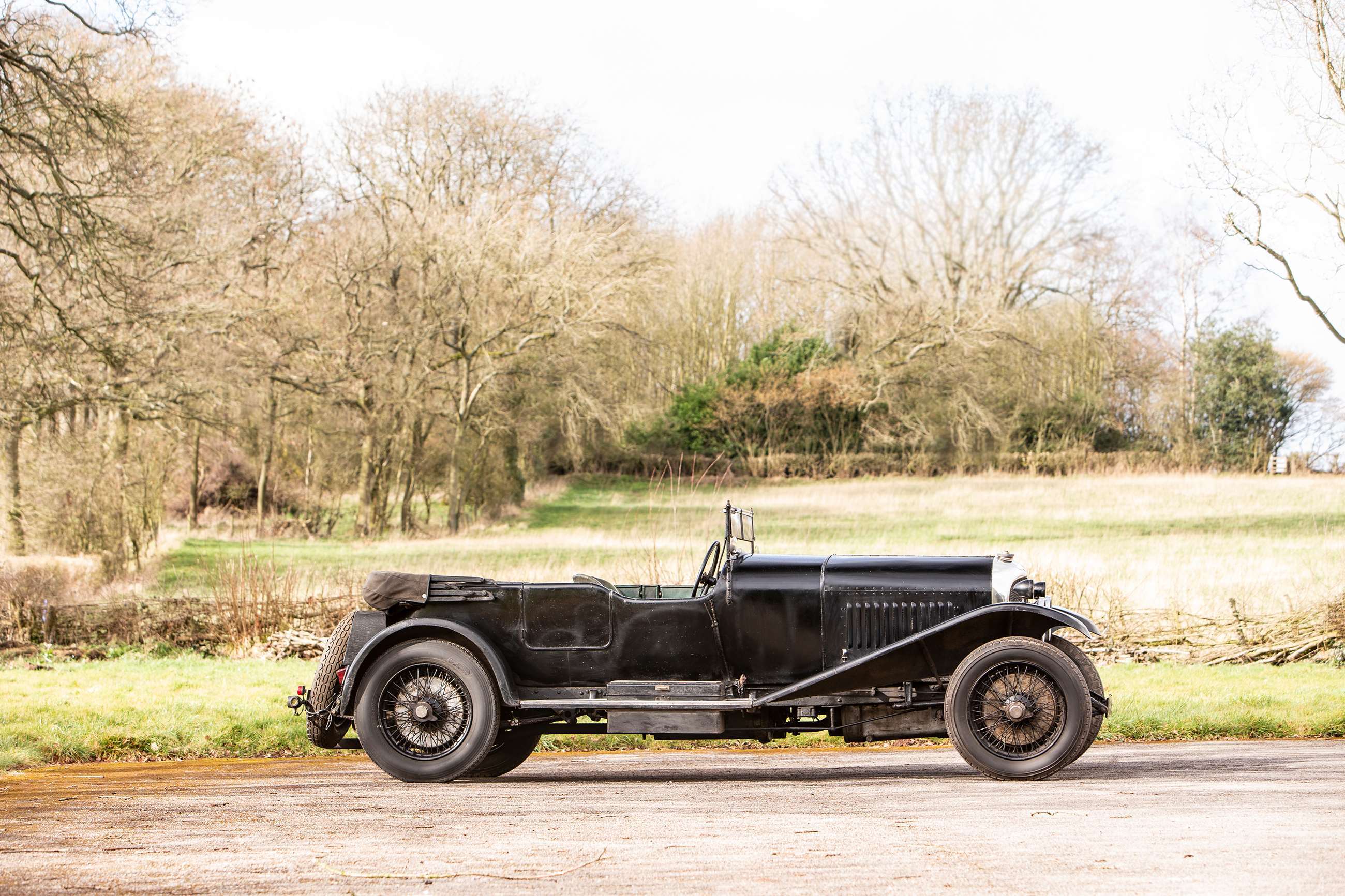 bentley-4-1_2-litre-tourer-1929-owner-bonhams-members-meeting-2019-goodwood-30032019.jpg