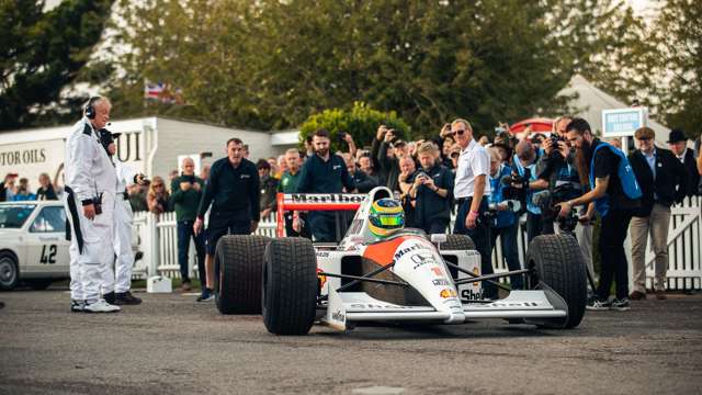 mclaren-mp4-6-bruno-senna-tom-shaxson-78mm-goodwood-16102123.jpg