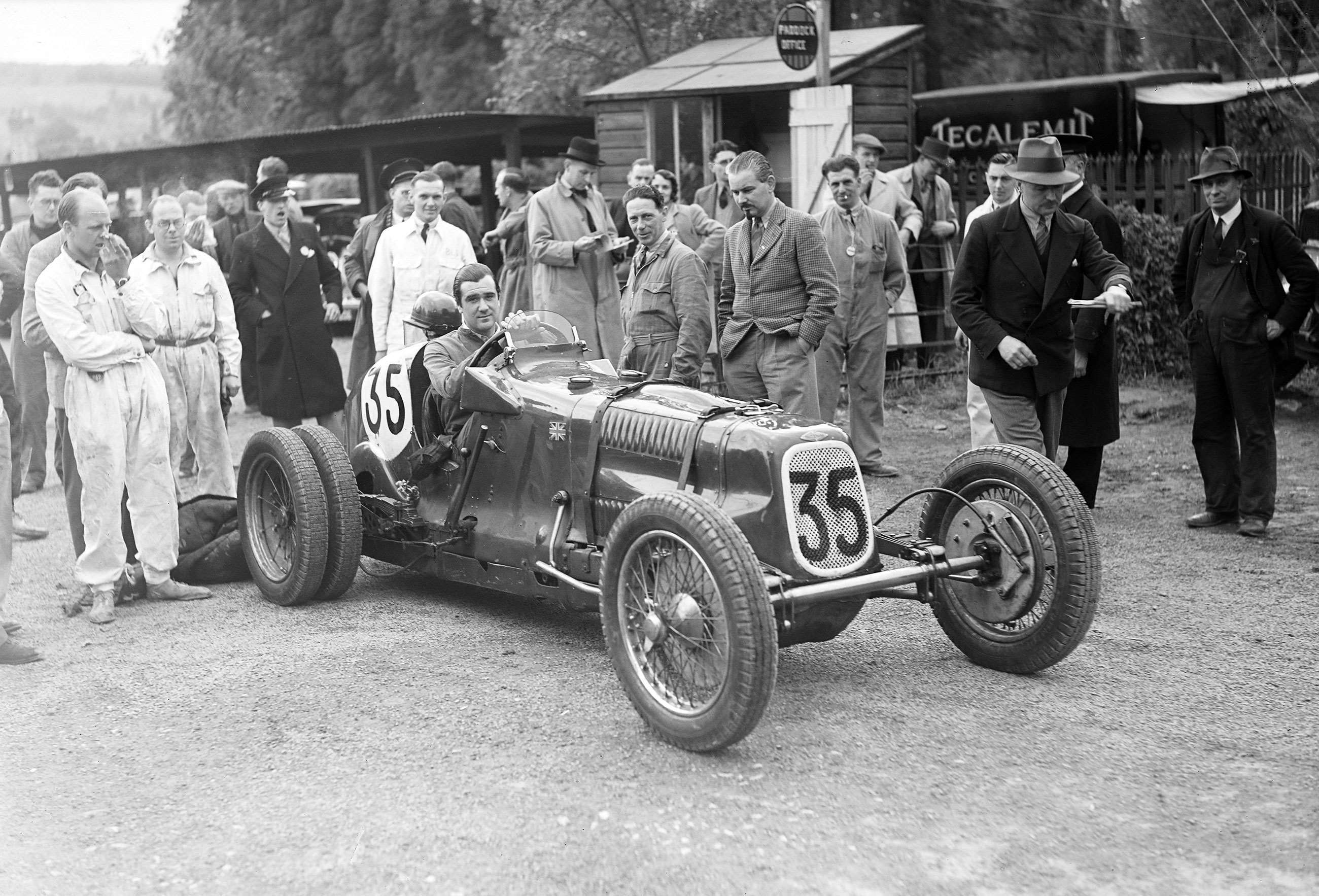 AFP Fane in his Frazer Nash at Shelsley Walsh in 1938.