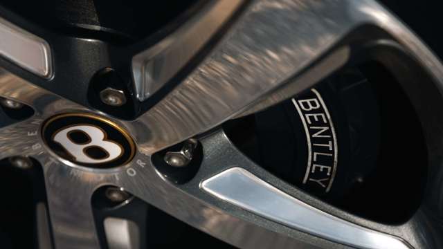 bentley-heritage-collection-79mm-toby-whales-10042201.jpg