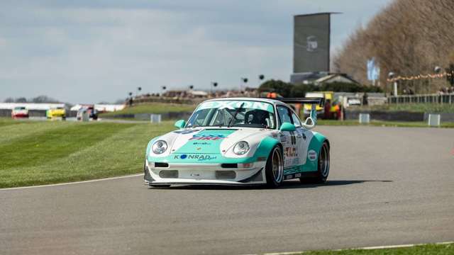 goodwood-80mm-saturday-porsche-parade-edit-24.jpg