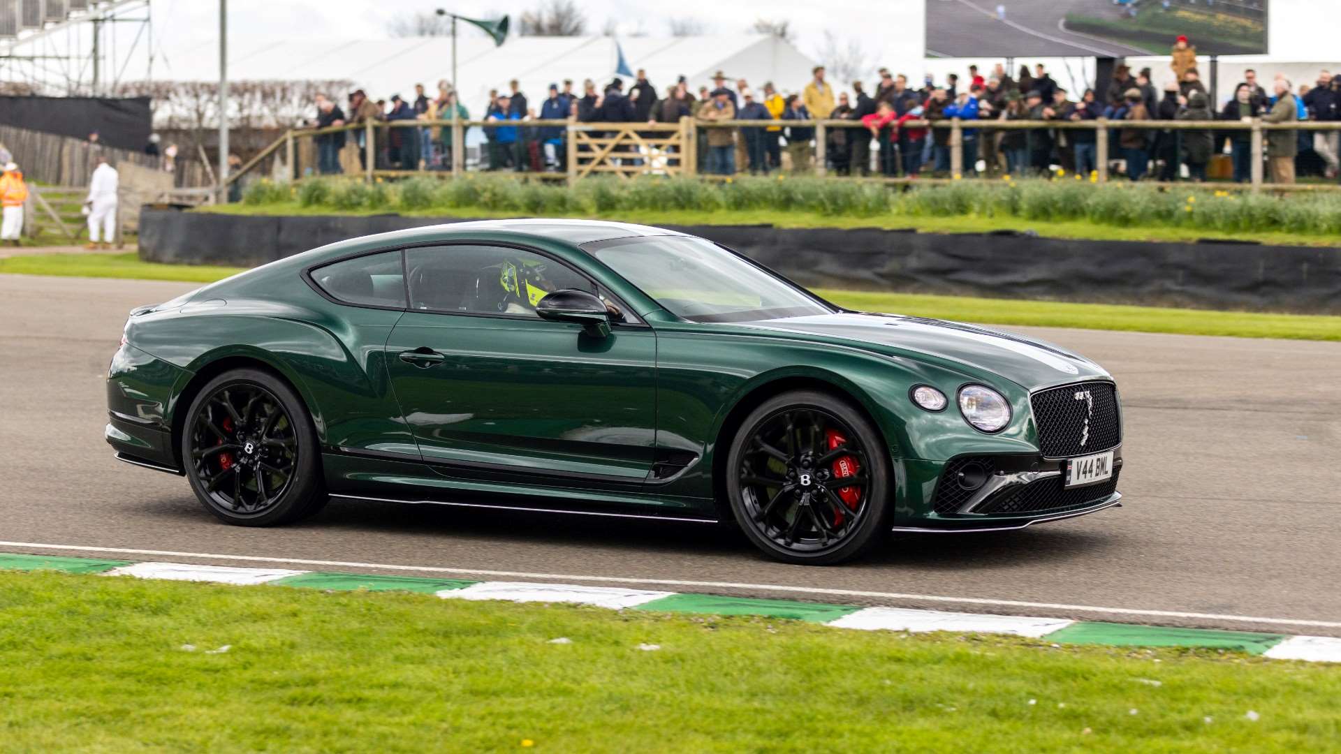 Bentley british shop racing green