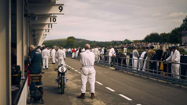 barry_sheene_memorial_trophy_part_1_08091831.jpg