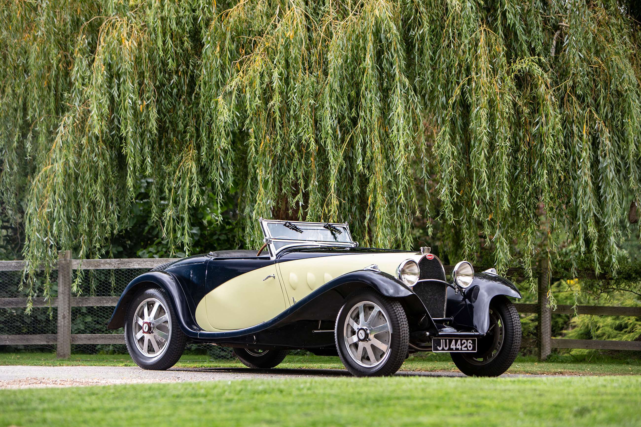 1932-bugatti-type-5513091906.jpg