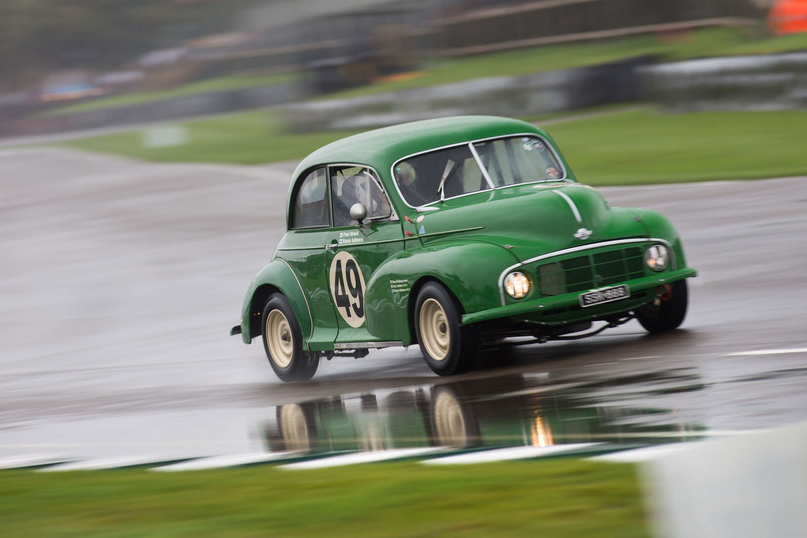 5-morris-minor-richard-attwood-nick-dungan-goodwood-15092021.jpg