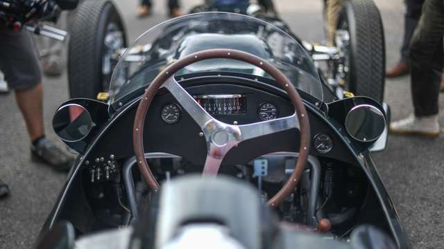 brm-p15-v16-pete-summers-goodwood-17092107.jpg