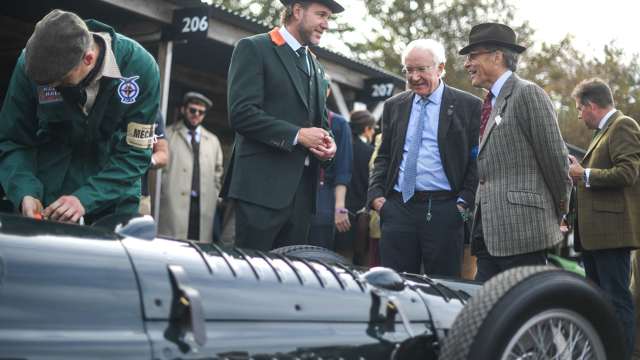 brm-p15-v16-pete-summers-goodwood-17092112.jpg