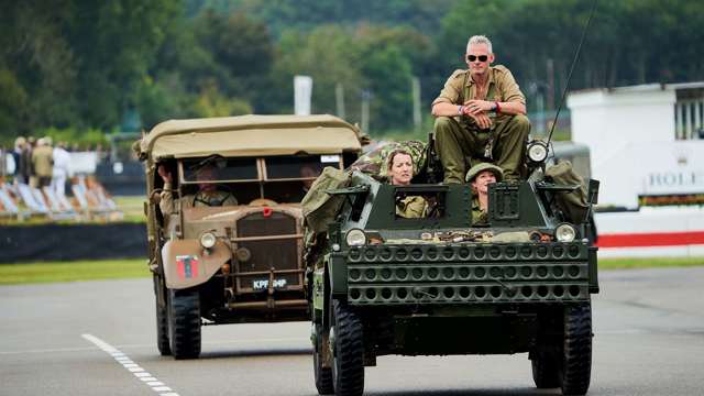 ds701363-revival21-victory-paradesun21-jameslynch.jpg