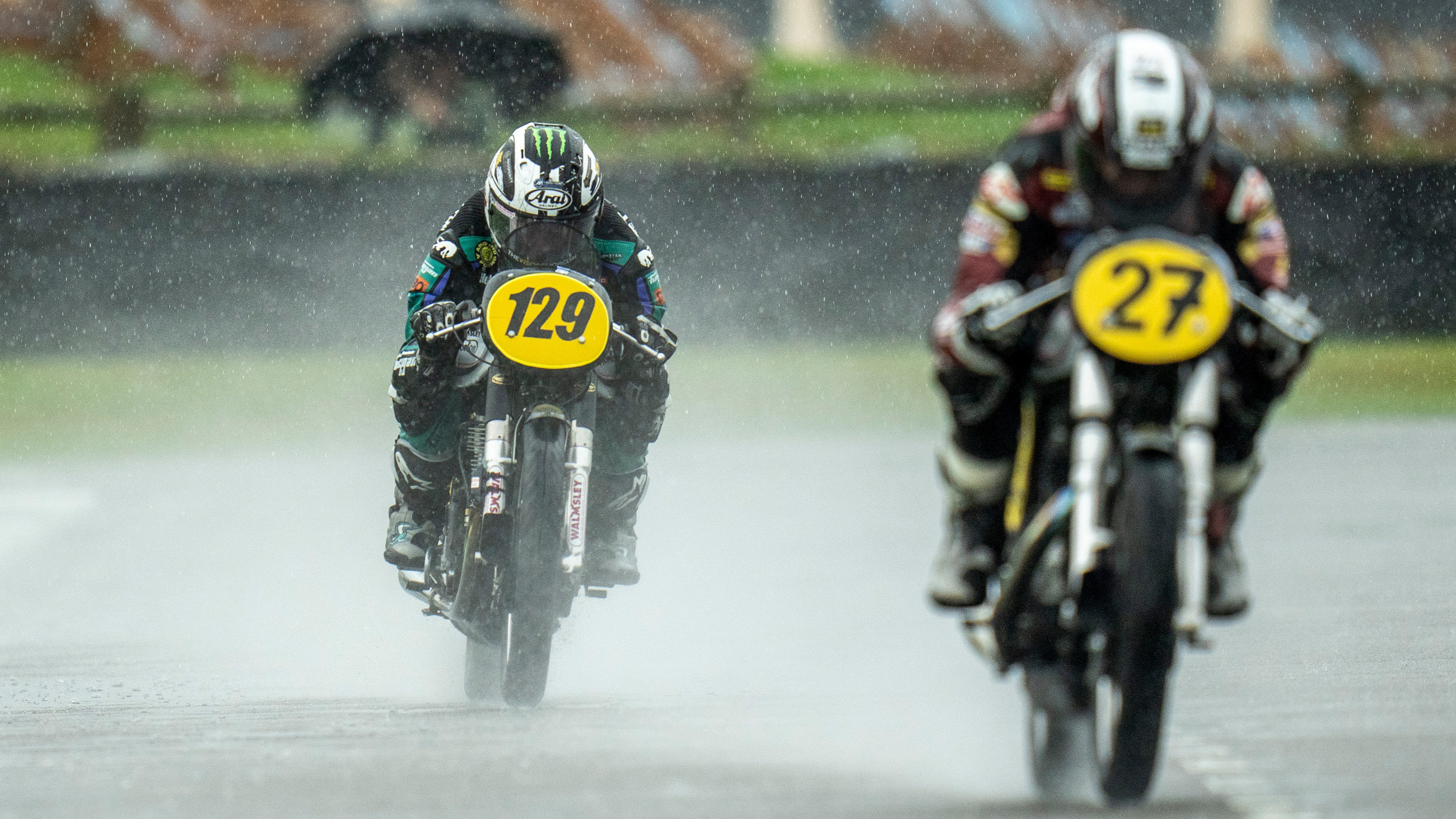 2024 Barry Sheene Memorial Trophy Official Practice 01.jpg