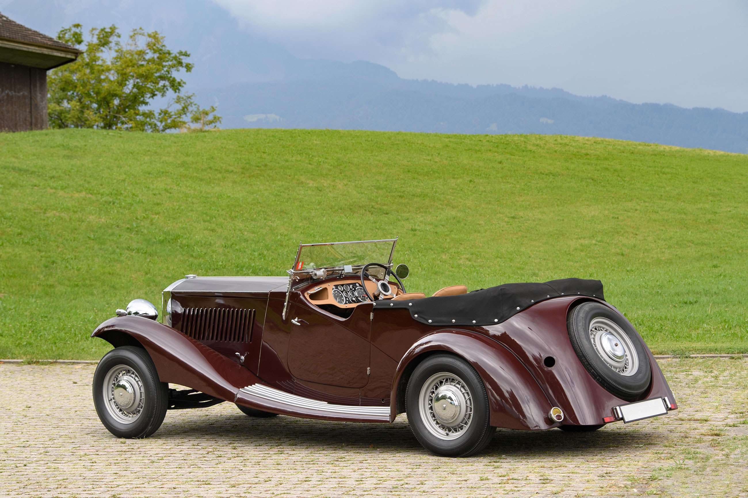 bonhams-speedweek-7-railton-eight-drophead-coupe-1936-goodwood-06102020.jpg
