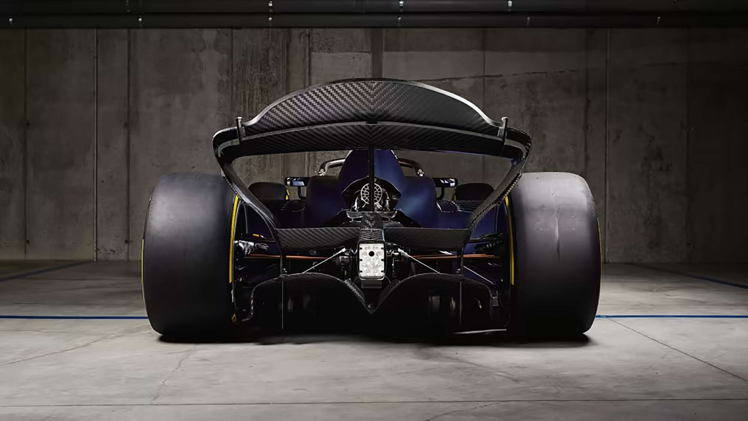 2024-formula-2-car-04.jpg