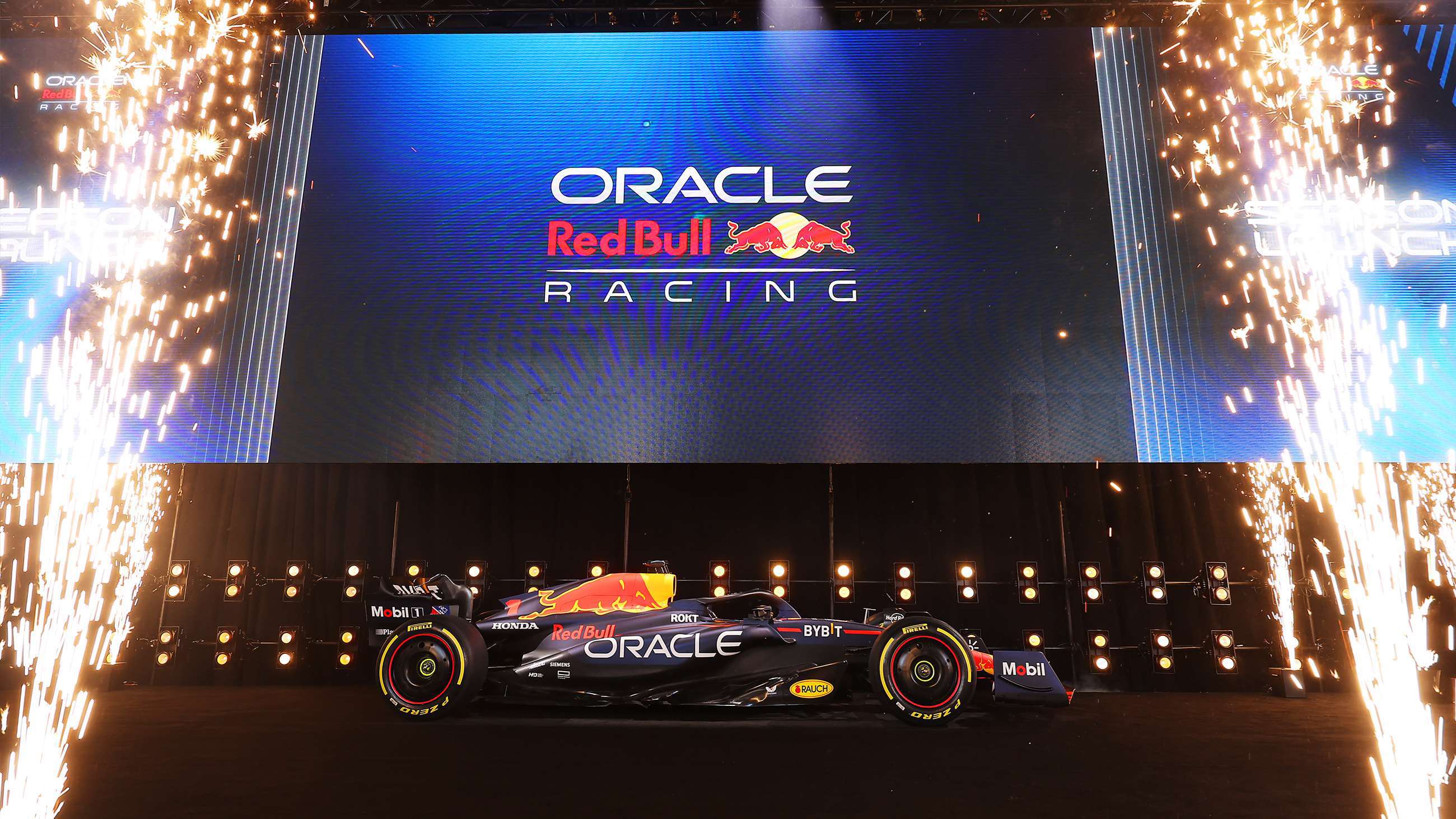 2024-f1-car-launches-and-liveries-red-bull-rb19-launch-01.jpg