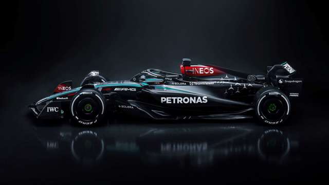 mercedes-reveals-w15-challenger-for-2024-f1-season-03.jpg