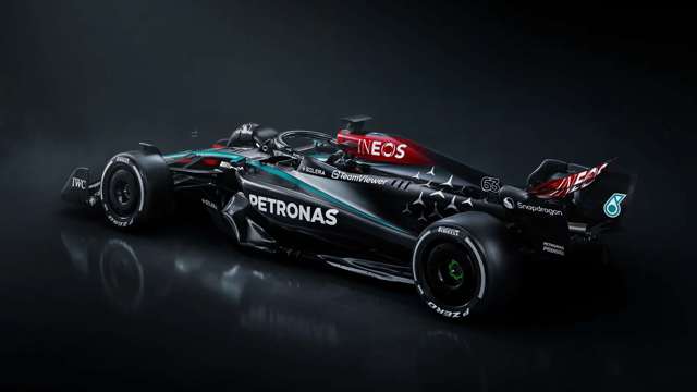 mercedes-reveals-w15-challenger-for-2024-f1-season-04.jpg