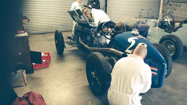 alfa_romeo_8cm_donington_historic_05051622.jpg