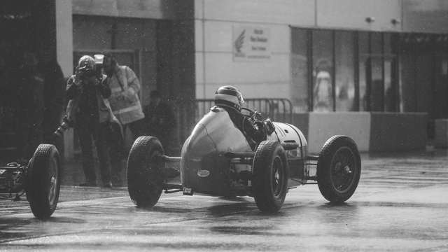 donington_historic_tom_10051606.jpg