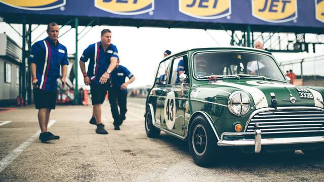 silverstone_classic_snappers_selection_goodwood_10082017_6421.jpg