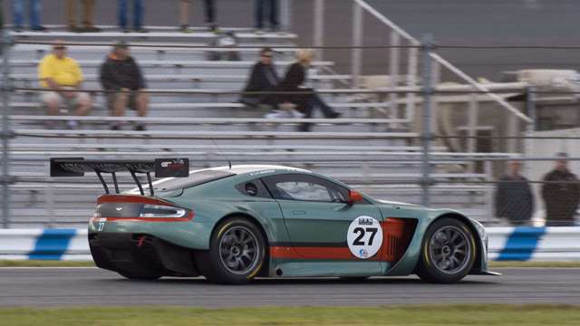 historic_sportscar_racing_daytona_classic_24_goodwood_vantage_v12_11112017_05.jpg