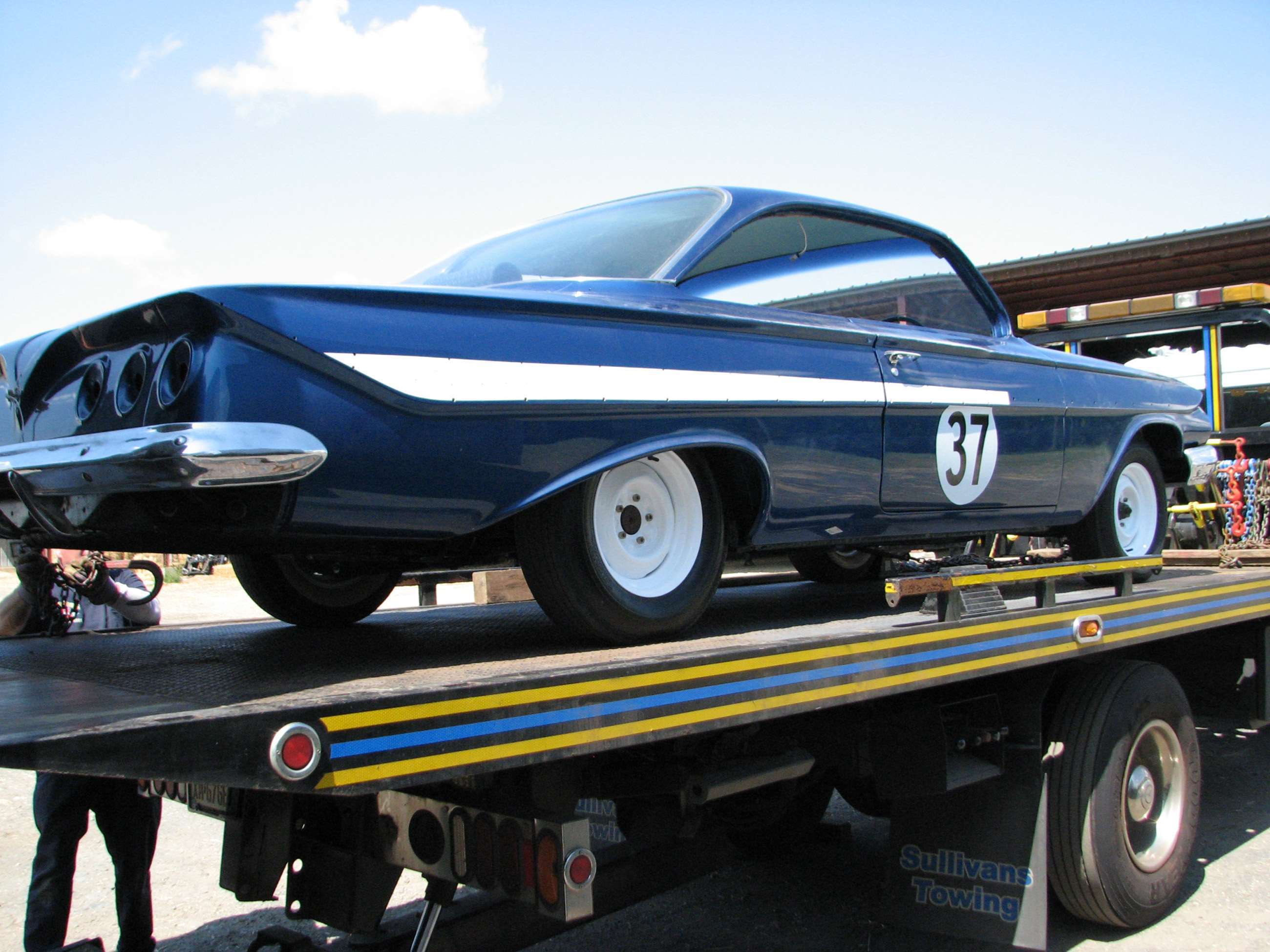 dan_gurney_chevy_impala_goodwood_08031806.jpg