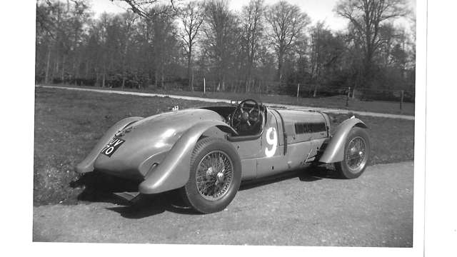 rob_walker_delahaye_135s_04091837.jpg