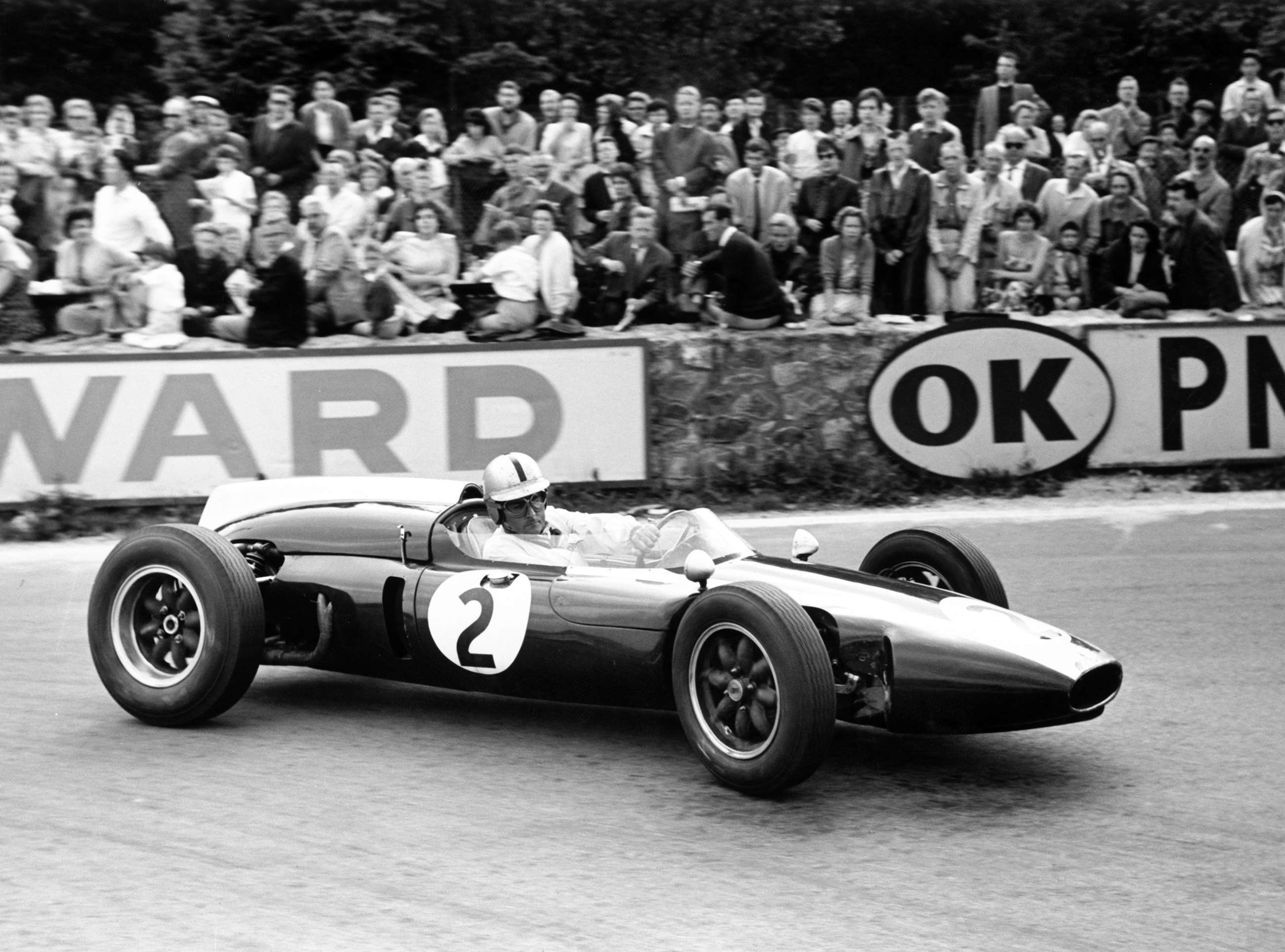 cooper-jack-brabham-cooper-t53-climax-f1-1960-belgium-lat-motorsport-images-goodwood-11092019.jpg