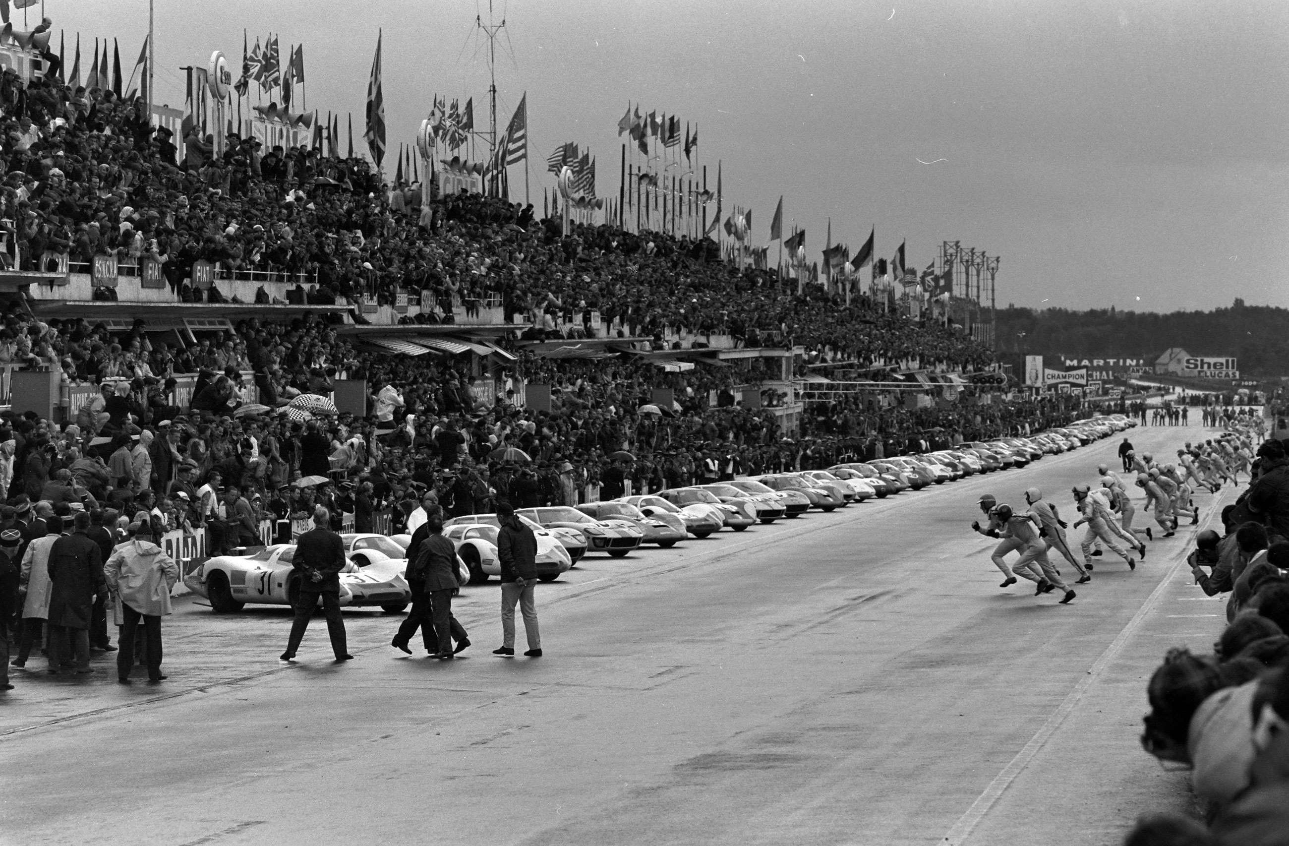 le-mans-1968-running-start-rainer-schelegelmilch-motorsport-images-goodwood-23032020.jpg