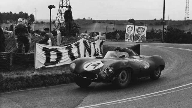 le-mans-1954-duncan-hamilton-tony-rolt-jaguar-d-type-le-mans-1954-lat-motorsport-images-goodwood-29042020.jpg