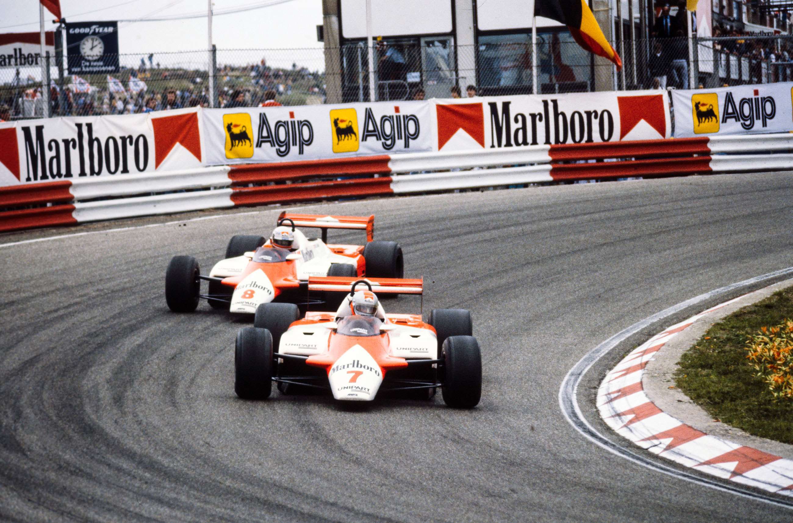 Watson leads Niki Lauda at the 'old' Zandvoort, 1982. 